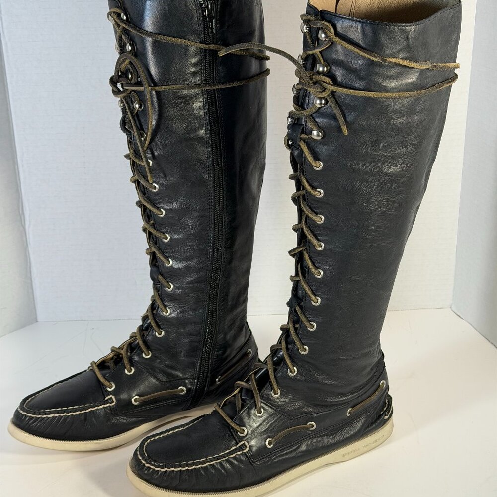 Women's size 7.5  Sperry Topsider Boots
